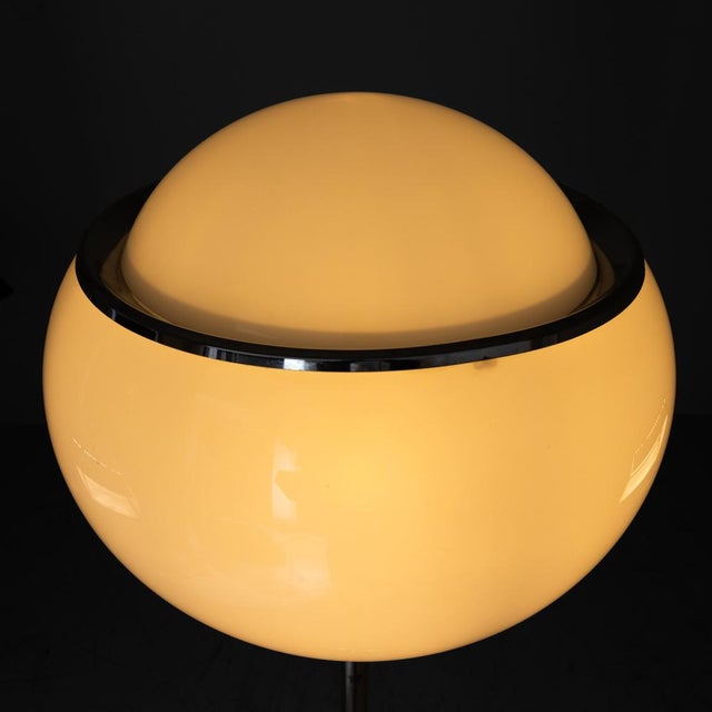 Vintage Bud Harvey Floor Lamp by Guzzini for Harveiluce, 1970, in Good conditions. Designed 1970 to 1979 I have official...