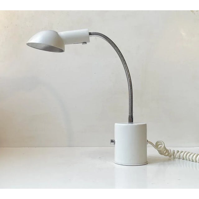 Used in the danish parliament (amalienborg), the danish courts of law and in the offices of danish state television this...