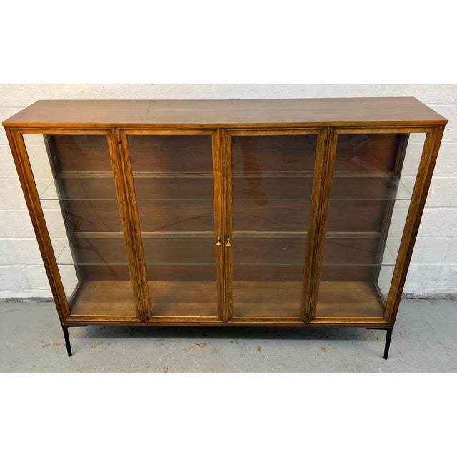 Broyhill Brasilia Mid-Century Modern Glass Display Hutch For Sale In New York - Image 6 of 16