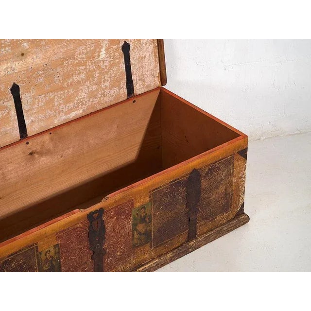 Antique Folk Art Bridal Trunk, 1820s For Sale - Image 4 of 12