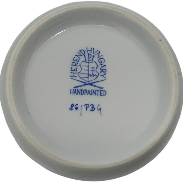 Ceramic Vintage Herend Hungary Blue Garland PBG Round Covered Vegetable Dish Form 86 C. 1980s For Sale - Image 7 of 10