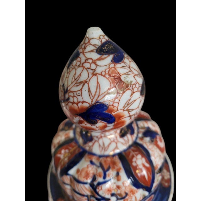 Imari Potiches, 19th Century, Set of 2 For Sale - Image 4 of 10