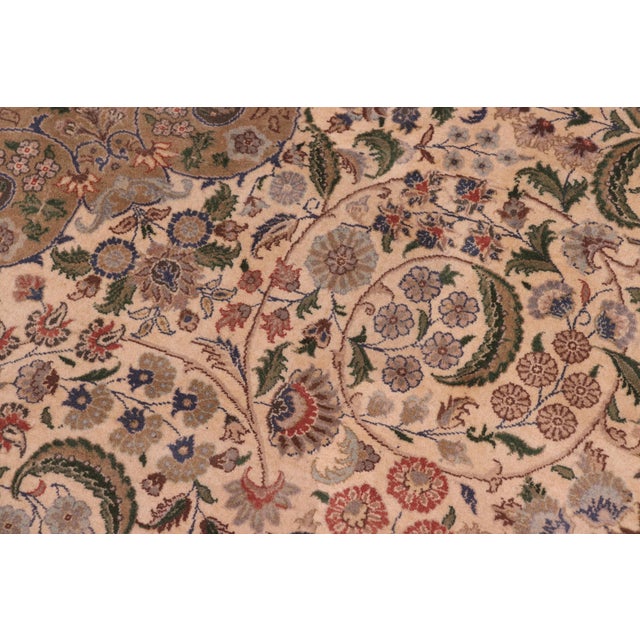 Renaissance Medallion Heritage 1990's Pak-Persian Beige/Gold Wool Rug - 8'0'' X 10'2'' For Sale - Image 3 of 9