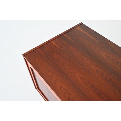 Cabinets in Rosewood by Ib Kofod-Larsen for Faarup, Denmark, 1960s, Set of 2 For Sale - Image 14 of 18
