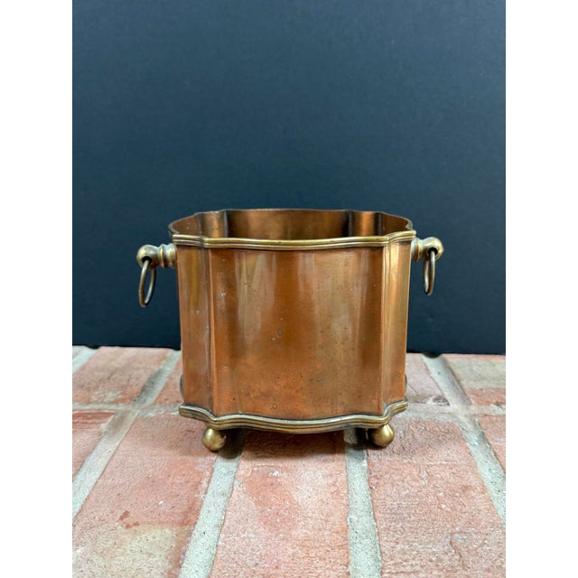 Copper Vintage Brass & Copper Footed Planter / Cachepot With Ring Handles For Sale - Image 8 of 11