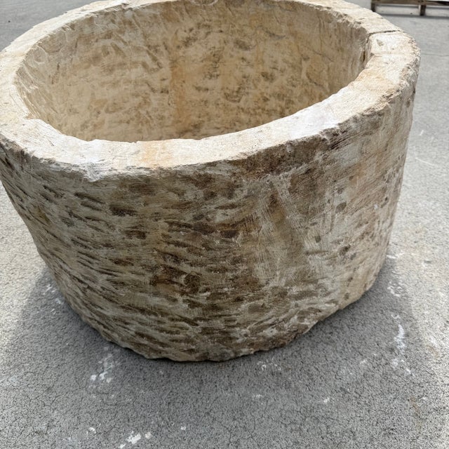 Antique Limestone Trough 5526e For Sale In Los Angeles - Image 6 of 9
