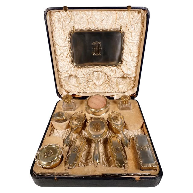 Silver Toiletteries from William Comyns & Sons, London, 1909, Set of 14 For Sale