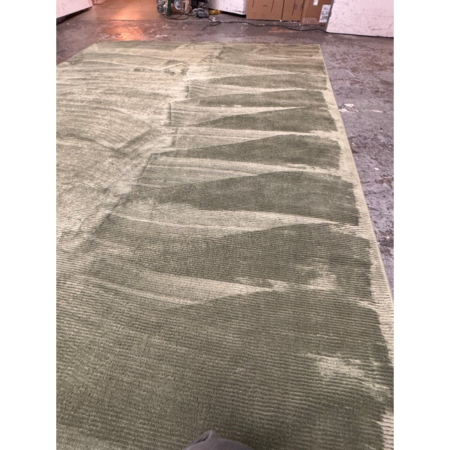 Modern 8 Ft X 10 Ft Safavieh Revive Collection Solid Area Rug For Sale - Image 3 of 12