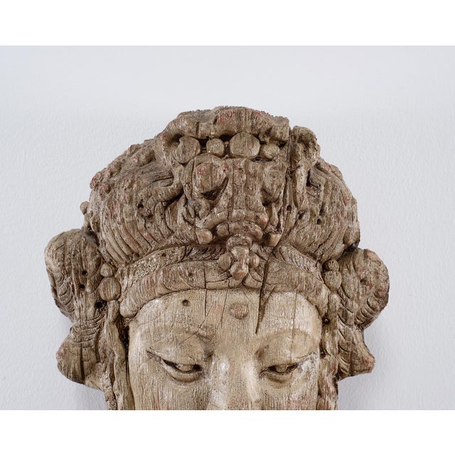 Chinese Qing Style Sculpture Figure of Bodhisattva Guanyin For Sale - Image 9 of 18