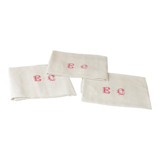 Antique French Aged White Linen Napkins With EC Monogram - Set of 4 For Sale