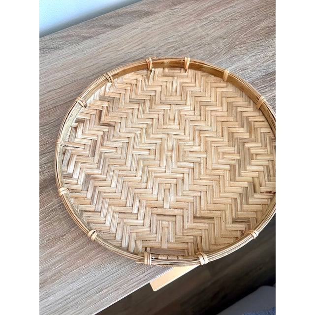 Early 21st Century Handwoven Bamboo Round Decorative Trays, Set of 2 For Sale - Image 5 of 18