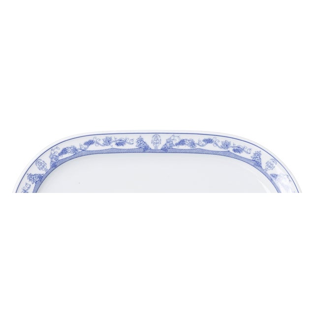 Porcelain Royal Old Company Serving Dish from Vista Alegre For Sale - Image 6 of 8
