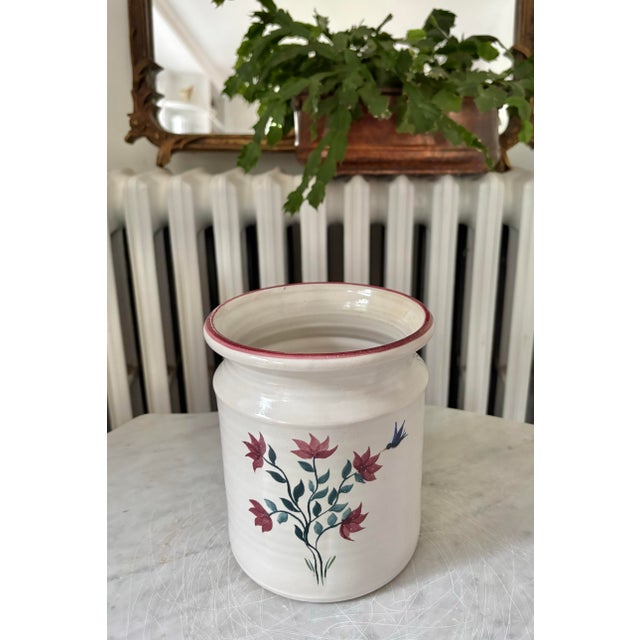 Charming 1990s studio pottery utensil holder. Bottom is marked "Cagle Rd. Pottery. Seagram, NC. '97. PR." I ship quickly...