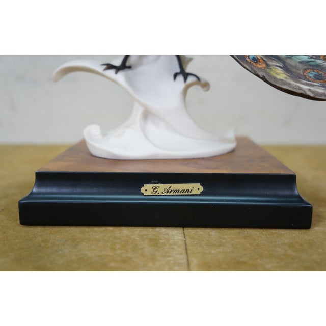 Rare Giuseppe Armani Signed Peacock 0720 Figurine & Shadowbox Case For Sale - Image 6 of 15