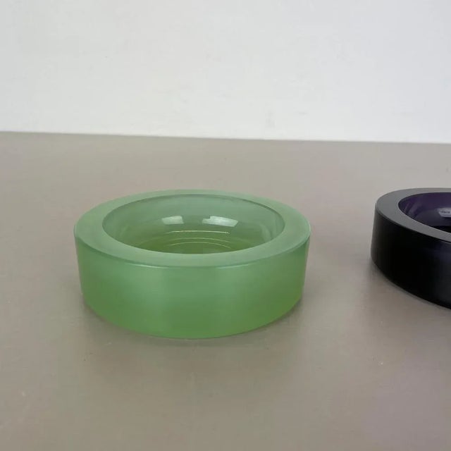 Murano Opaline Glass Shell Bowls from Cenedese, 1960s, Set of 2 For Sale - Image 15 of 18