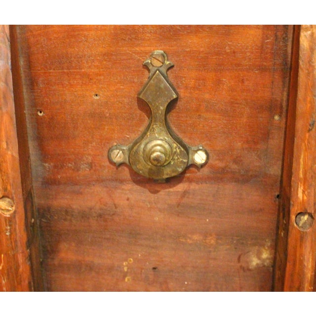 Circa 1750 English George II Period Small Tilt-Top Table For Sale In Raleigh - Image 6 of 8