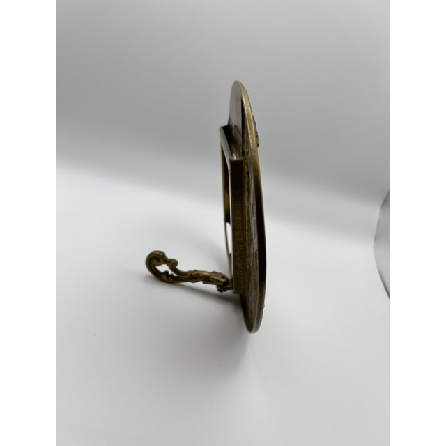 Metal Late 19th Century Round Art Nouveau Brass Frame For Sale - Image 7 of 7