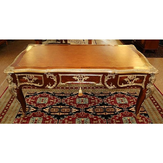 1950s Bronze Mounted Louis XV French Style Kingwood Writing Desk Bureau Plat For Sale - Image 11 of 11