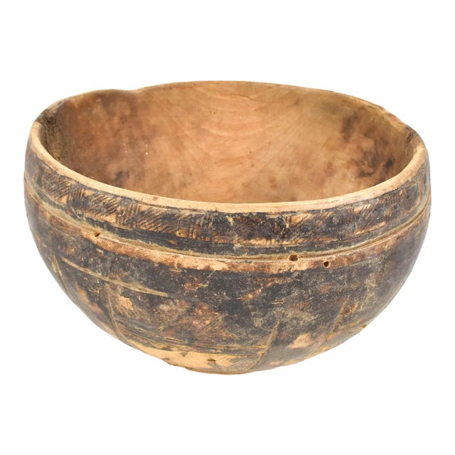Mid 20th Century African Engraved Wood Bowl For Sale