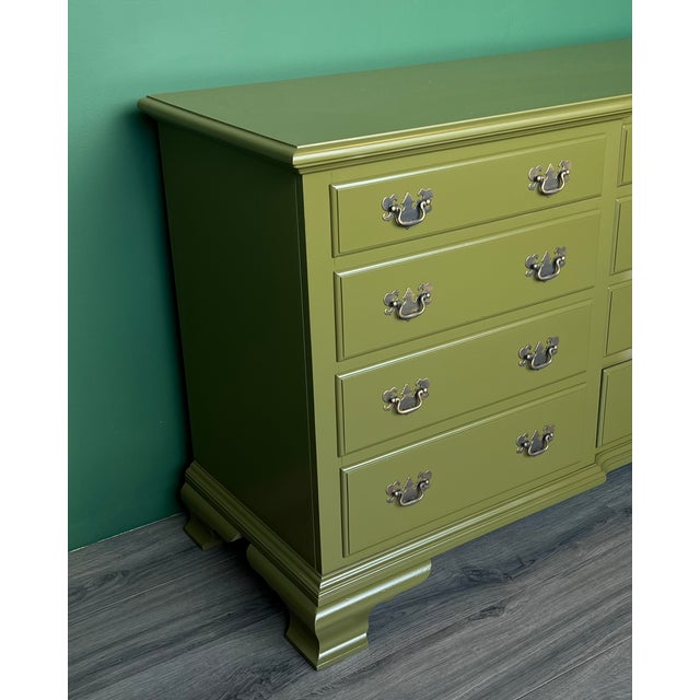 1970's Chippendale Olive Green Lacquer Dresser of Twelve Drawers For Sale - Image 12 of 14