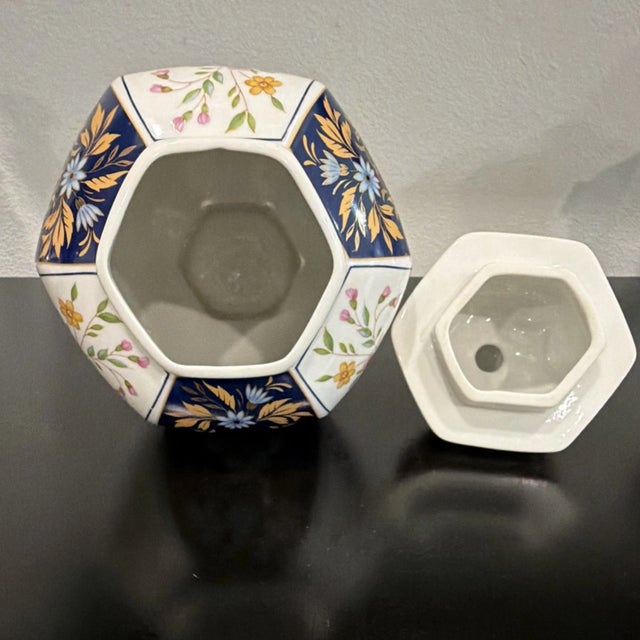Vintage Japanese Porcelain Hexagonal Floral Design Lidded Ginger Jar For Sale - Image 4 of 5