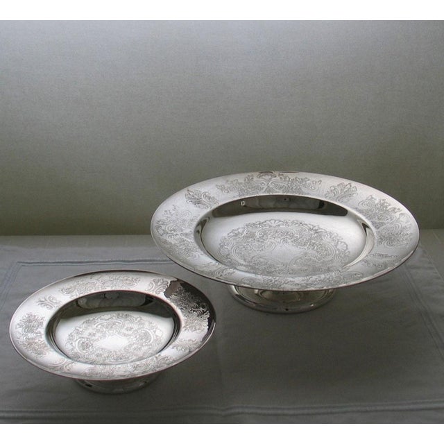 Metal 1970s New Round Embossed Silverplate Fruit Dish by Barker Ellis for I. Freeman & Sons For Sale - Image 7 of 12