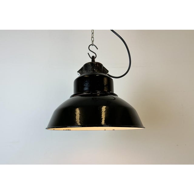 Industrial Black Enamel Factory Lamp with Cast Iron Top from Elektrosvit, 1960s For Sale - Image 15 of 17