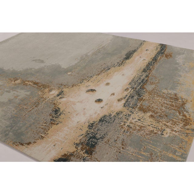 Textile Rug & Kilim’s Modern Rug, Silver-Gray and Gold in Bold Abstract Pattern For Sale - Image 7 of 10