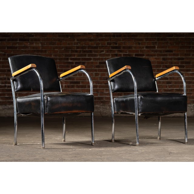 Mid-Century Modern 1940s Pair of Art Deco Barber Shop Armchairs in Black For Sale - Image 3 of 10