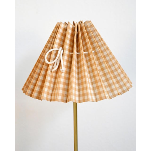 Cream Brass Table Lamp with Pleated Lampshade, 1950s For Sale - Image 8 of 9