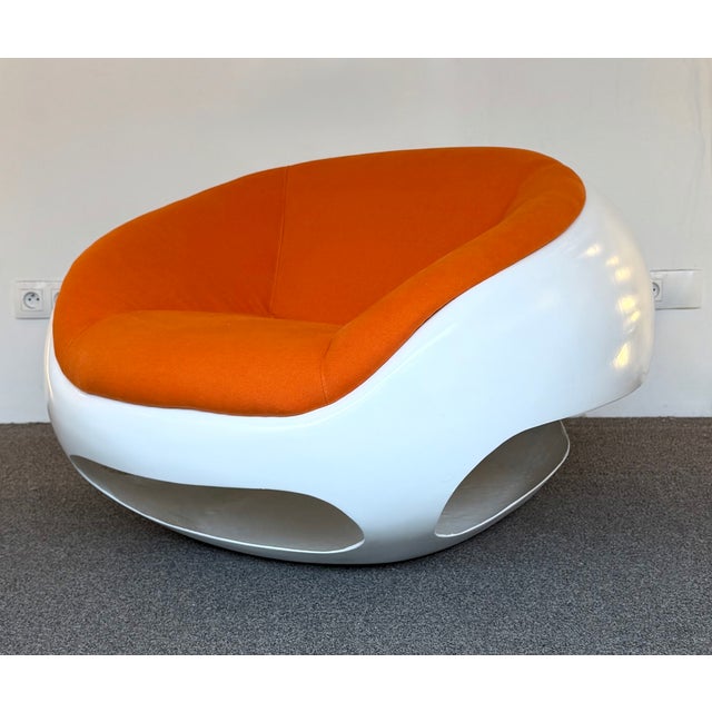 Mid-Century Modern Pair of Fiberglass Pod Armchairs by Mario Sabot, Italy, 1970s For Sale - Image 3 of 15