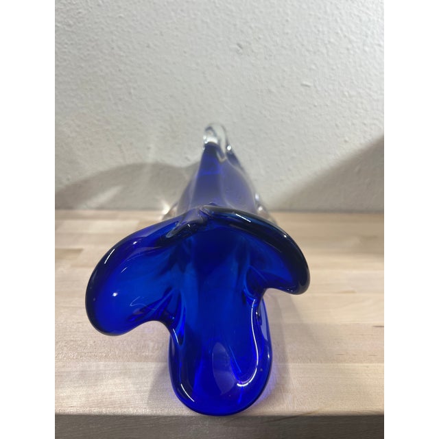 Mid-Century Modern Luxury Vase For Sale - Image 3 of 4