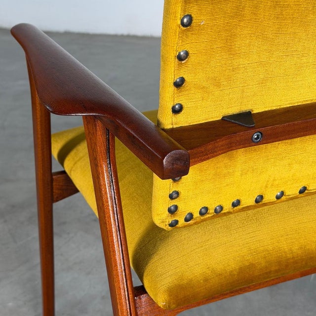 Velvet Armchairs by Franco Albini for Poggi, 1960s, Set of 2 For Sale - Image 13 of 18