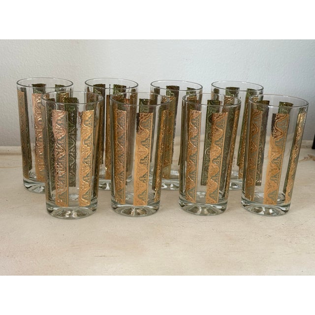 Vintage 1970s Green & Gold Glass Tumblers- A Set of 8 For Sale In New York - Image 6 of 10