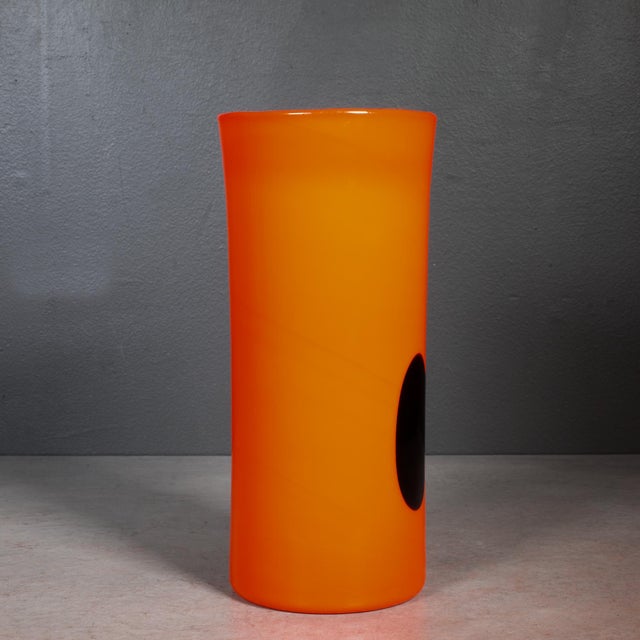 Mid 20th Century Heikki Orvola for Nuutajarvi Nottsjo Red and Black Art Glass Vase c.1960s For Sale - Image 5 of 7