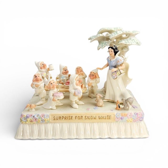 Surprise for Snow White Group in Ceramic, 1998 For Sale - Image 12 of 12