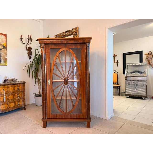 Brown Biedermeier Sun-Shaped Display Cabinet in Walnut For Sale - Image 8 of 13