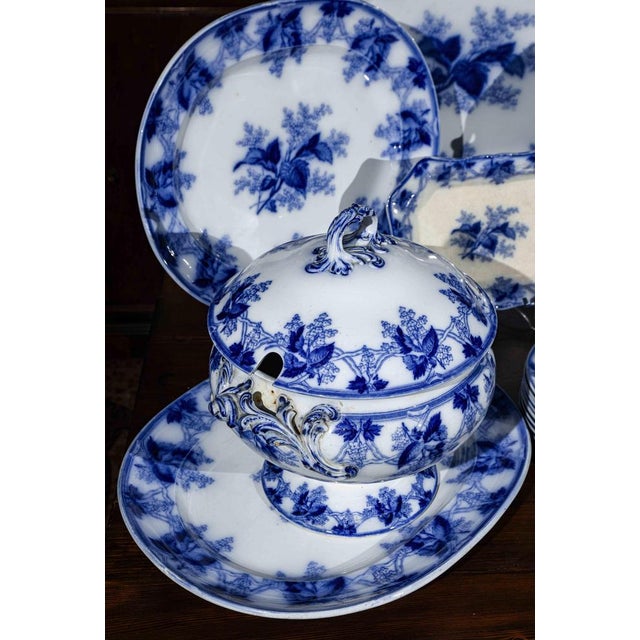 White and Blue Table Service, Set of 40 For Sale - Image 4 of 18