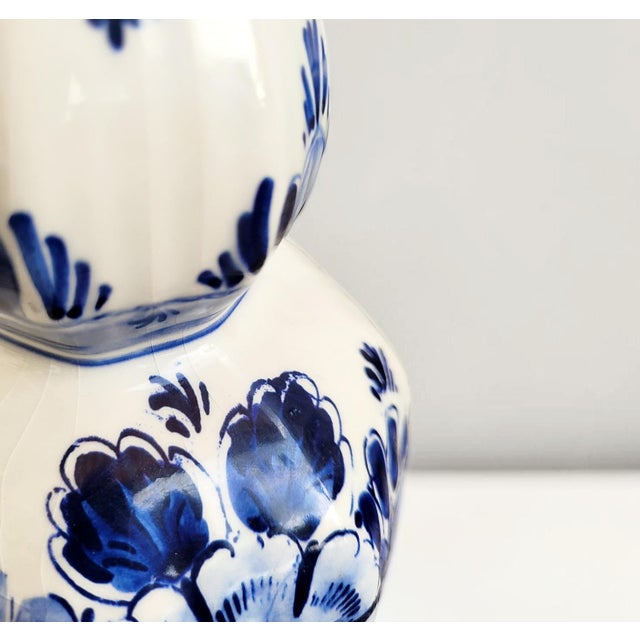 Antique Handmade Hand-Painted Delft Blue Delftware Knobbel Vase, Bulbous Bottle and Tulip Vase, Holland, 1920s, Set of 3 For Sale - Image 12 of 18