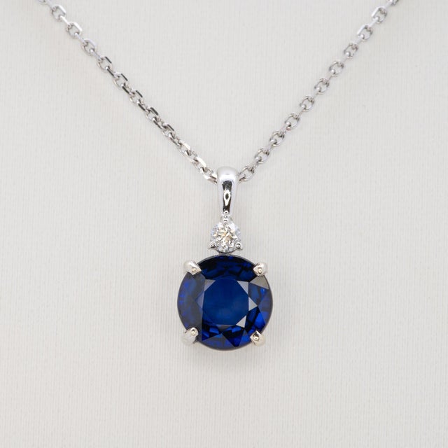 2020s Minimalist Blue Sapphire Pendant With Earth Mined Diamond Accent: Solid 14k Gold For Sale - Image 5 of 8