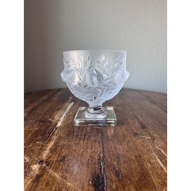 Shabby Chic Lalique Elisabeth Vase in Clear and Frosted Crystal by Marc Lalique For Sale - Image 3 of 8