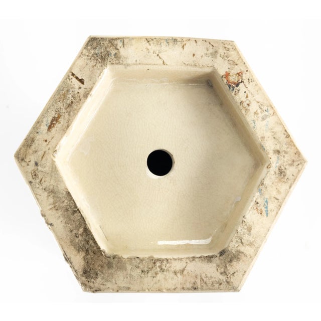 Gold 19th Century Japanese Satsuma Faceted Vase With Figures and Gilding For Sale - Image 8 of 13