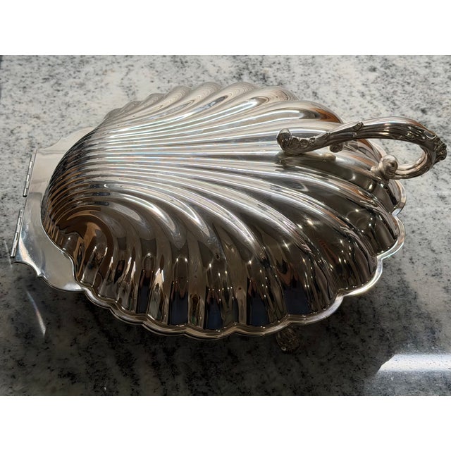 Vintage Oversized Silverplate Hinged Scallop Shell Buffet Server For Sale - Image 9 of 13