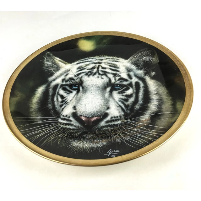Photorealism Vintage 1993 Porcelain Plate of White Tiger Signed Lenox For Sale - Image 3 of 10