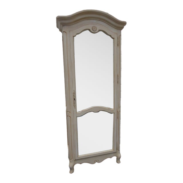 Ethan Allen French Tall Narrow Painted Curio China Display Cabinet Vitrine 6888 For Sale