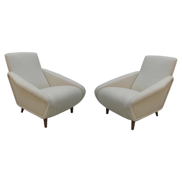 Set of Wool Armchairs in the style of Gio Ponti For Sale
