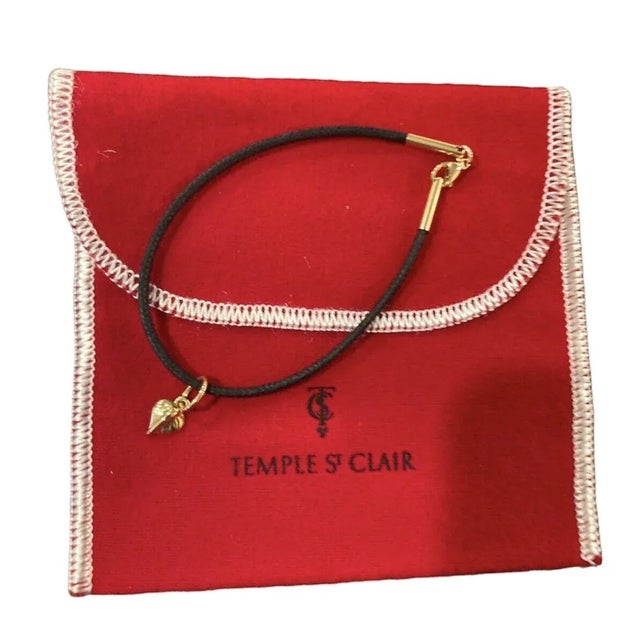 Temple St Clair 18k Tanooki Nature Leaf Charm Cord Bracelet For Sale - Image 4 of 4