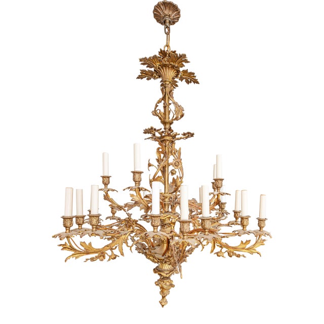Mid 20th Century Large Gilt Metal Multi-Arm Chandelier – French Style Acanthus Leaf Form, 20+ Lights For Sale