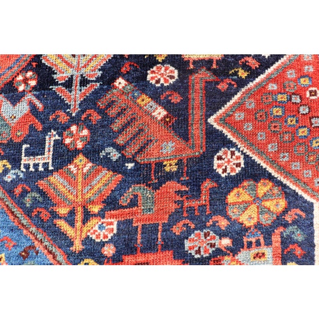 Early 20th Century Antique Hand Knotted Persian Qashqai Shiraz Tribal Rug With Tribal Design 5'1 X 6'2 For Sale - Image 5 of 14