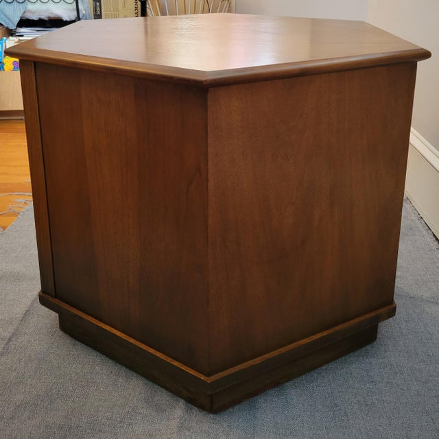 Broyhill Brasilia Circa 1970 Mid-Century Modern Hexagonal Walnut Side Table With Large Cabinet For Sale - Image 4 of 9